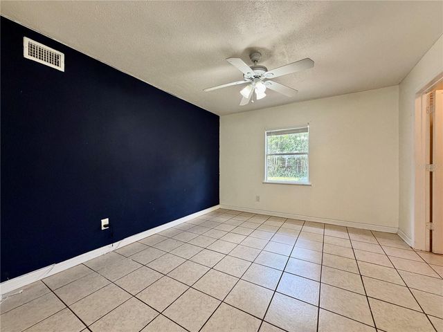 2533 48TH AVENUE N, St Petersburg, FL 33714