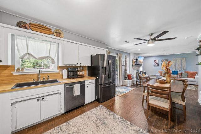 1605 S Pine Avenue, Broken Arrow, OK 74012