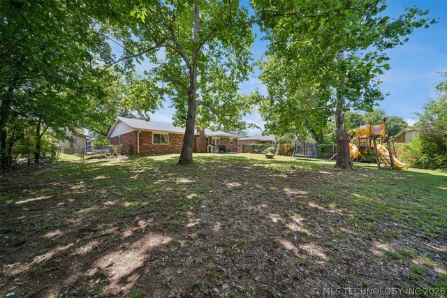 1605 S Pine Avenue, Broken Arrow, OK 74012
