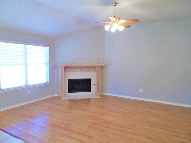 914 Heritage Parkway S, Allen, TX 75002