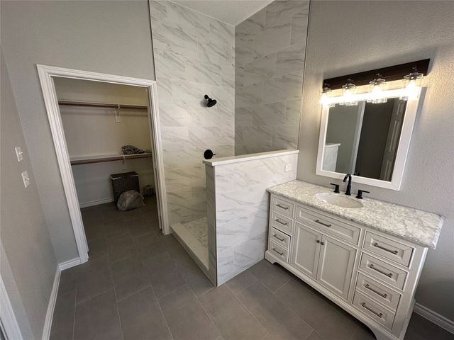 914 Heritage Parkway S, Allen, TX 75002