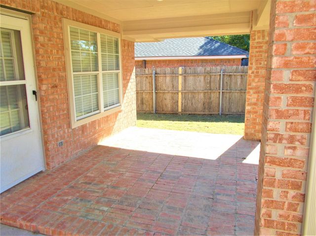 914 Heritage Parkway S, Allen, TX 75002