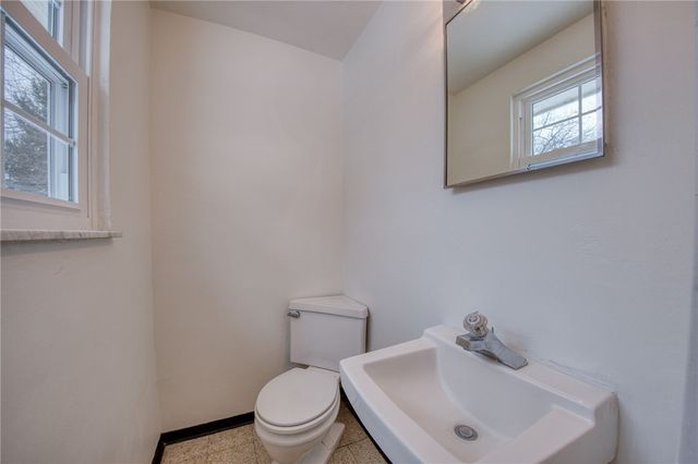 2962 Manorview Circle, Hampton, PA 15101