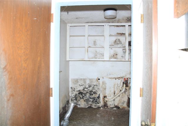 611 Cain Street, Lake Dallas, TX 75065