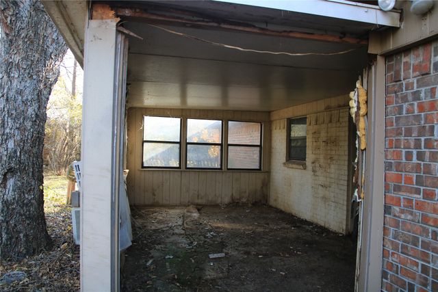 611 Cain Street, Lake Dallas, TX 75065