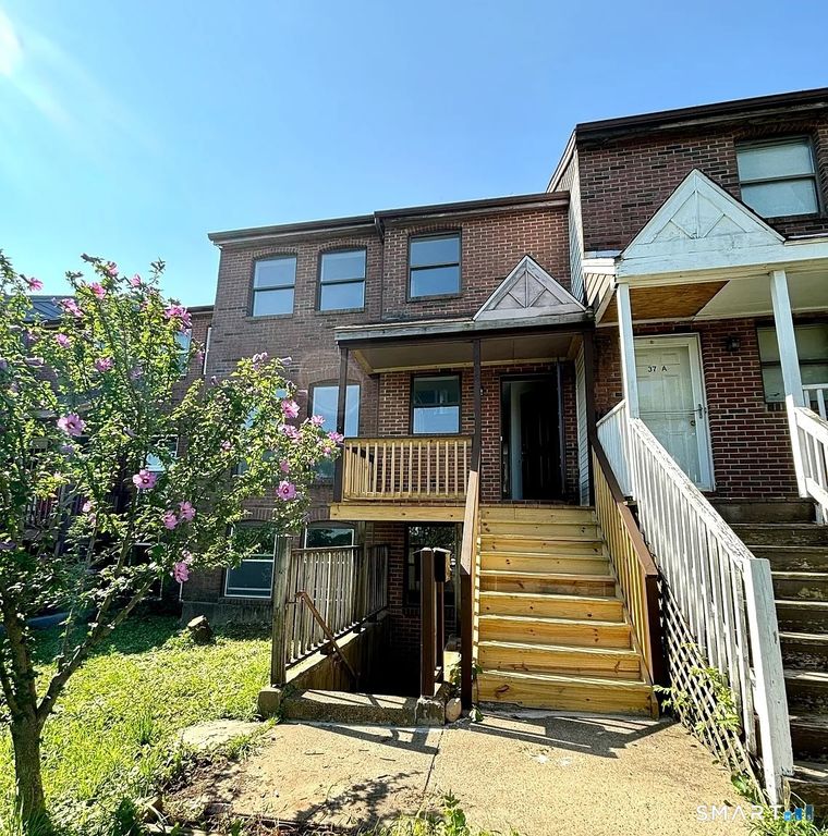 39 Elliott Street East B, Hartford, CT 06114