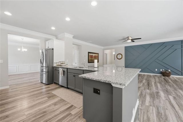 222 Woodford Drive, Canton, GA 30115