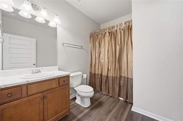 222 Woodford Drive, Canton, GA 30115