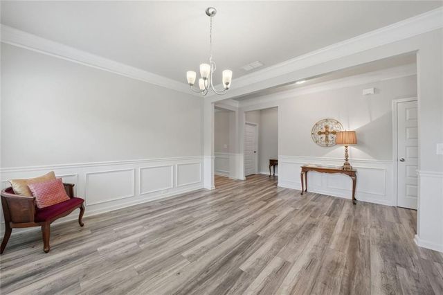 222 Woodford Drive, Canton, GA 30115