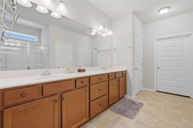 222 Woodford Drive, Canton, GA 30115