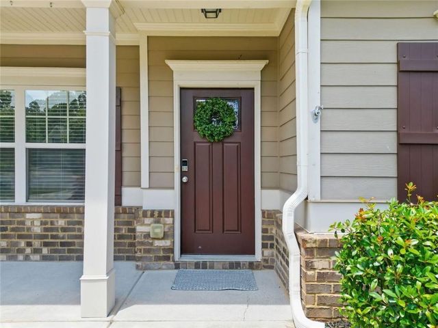222 Woodford Drive, Canton, GA 30115
