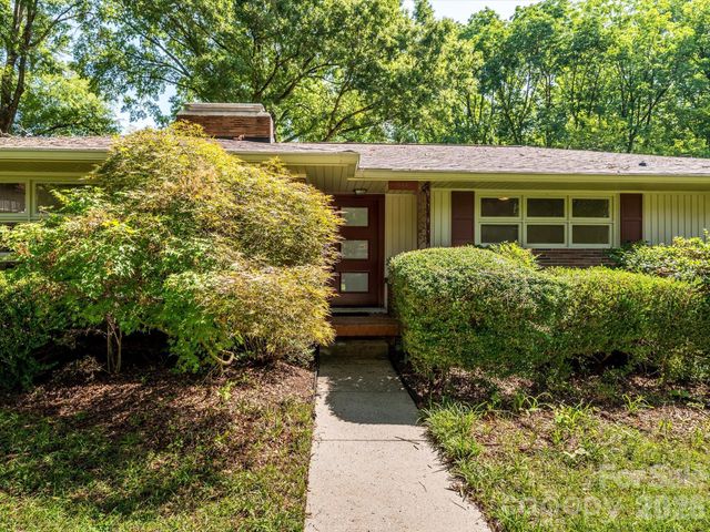 688 Grandview Drive NE, Concord, NC 28025