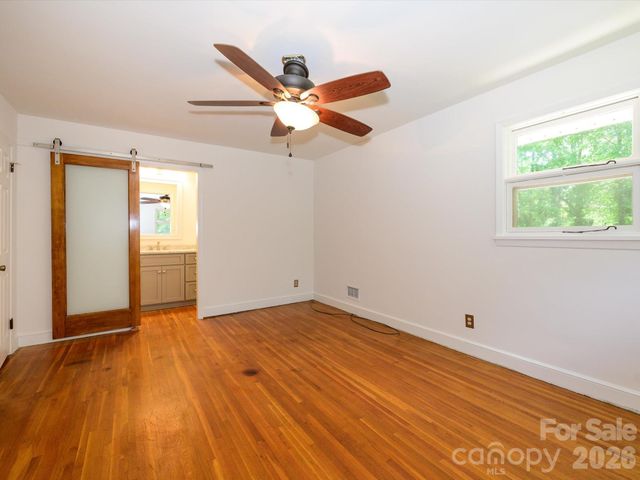 688 Grandview Drive NE, Concord, NC 28025