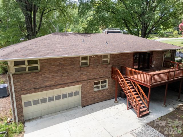 688 Grandview Drive NE, Concord, NC 28025