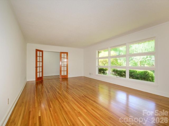 688 Grandview Drive NE, Concord, NC 28025