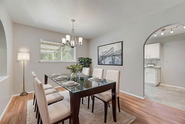 2002 Rose Hill Road, Carrollton, TX 75007