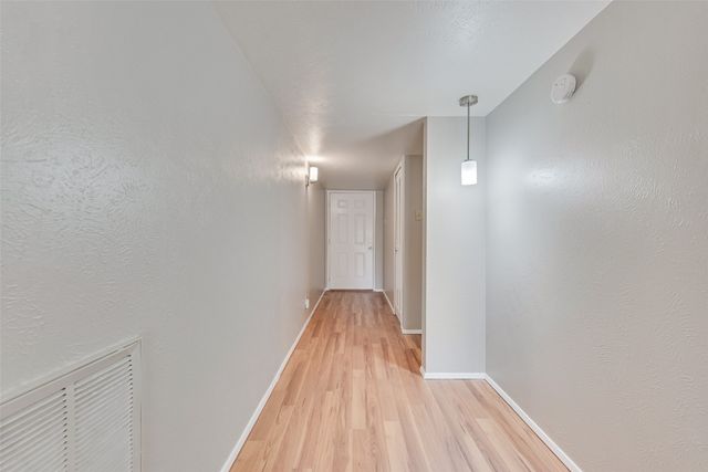 2002 Rose Hill Road, Carrollton, TX 75007