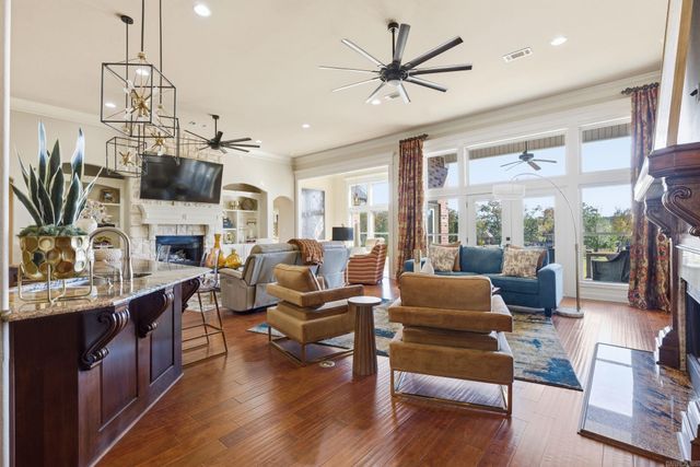 24 Algeciras Lane, Hot Springs Village, AR 71909