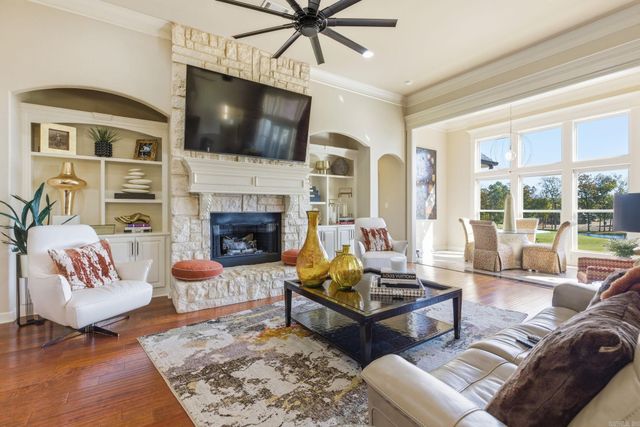 24 Algeciras Lane, Hot Springs Village, AR 71909