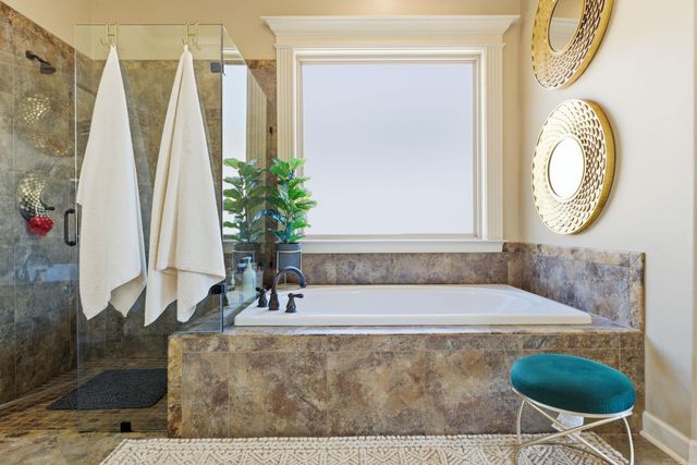 24 Algeciras Lane, Hot Springs Village, AR 71909