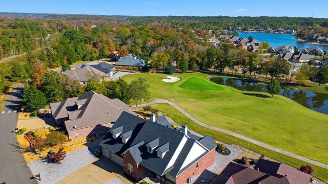 24 Algeciras Lane, Hot Springs Village, AR 71909