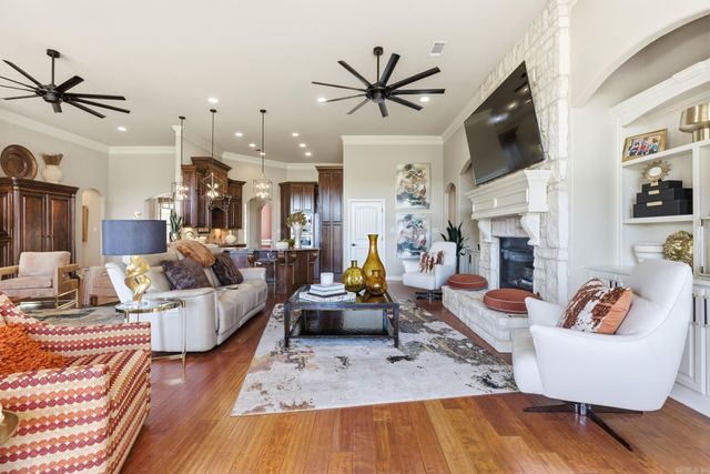 24 Algeciras Lane, Hot Springs Village, AR 71909