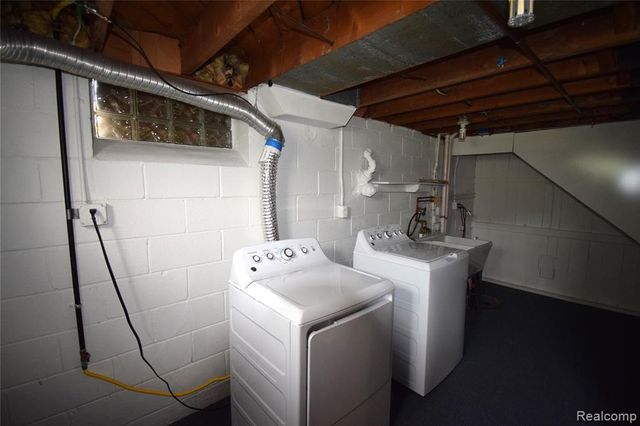 38081 E Bonkay Drive, Clinton Township, MI 48036