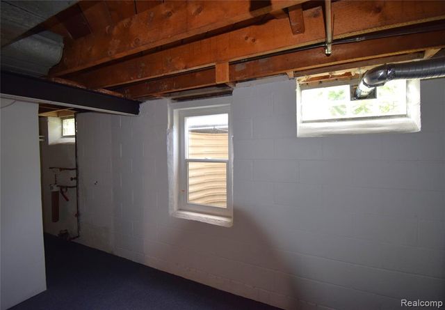 38081 E Bonkay Drive, Clinton Township, MI 48036