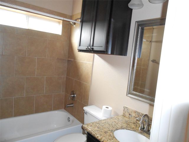 8012 Fountain Street, Houston, TX 77051