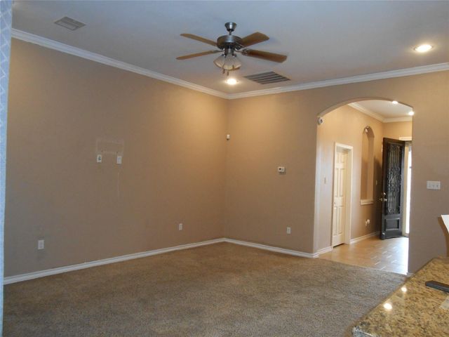 8012 Fountain Street, Houston, TX 77051