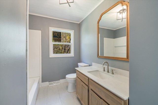 27176 Birch Drive, Bovey, MN 55709