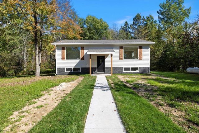 27176 Birch Drive, Bovey, MN 55709