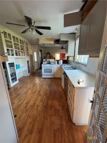 1304 N 3rd Street, Temple, TX 76501