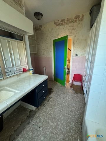 1304 N 3rd Street, Temple, TX 76501