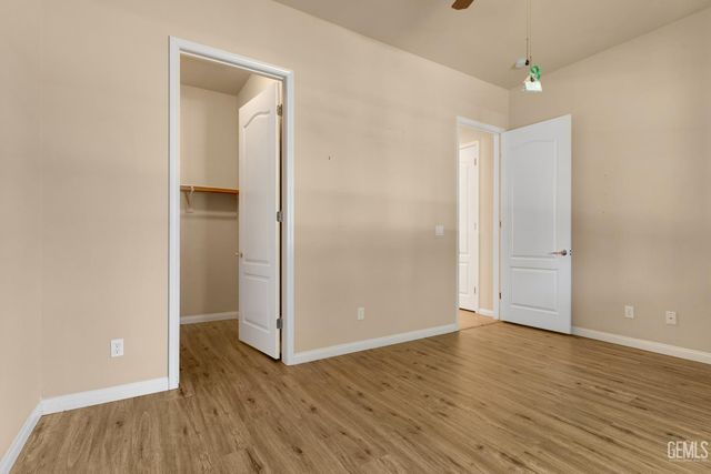 5914 Park Place Drive, Bakersfield, CA 93306