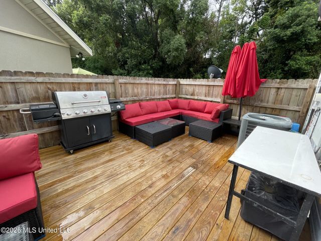 1276 B Century Oaks Drive, B, Gulfport, MS 39507