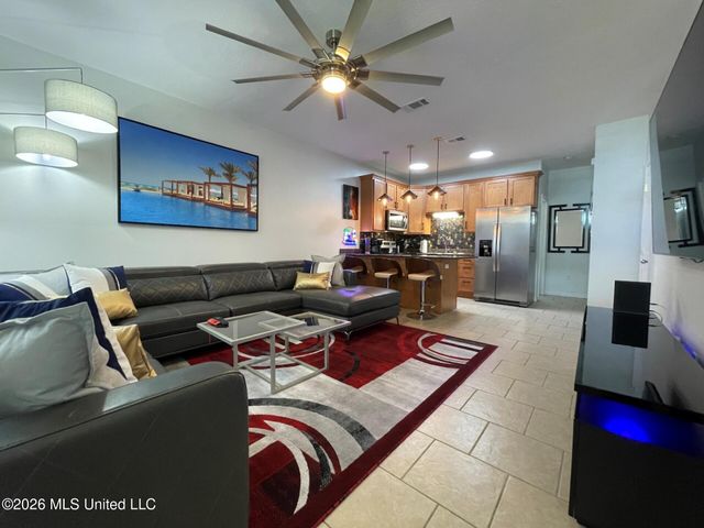 1276 B Century Oaks Drive, B, Gulfport, MS 39507