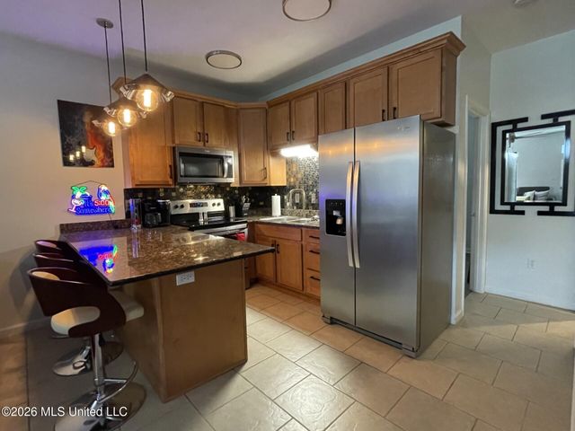 1276 B Century Oaks Drive, B, Gulfport, MS 39507