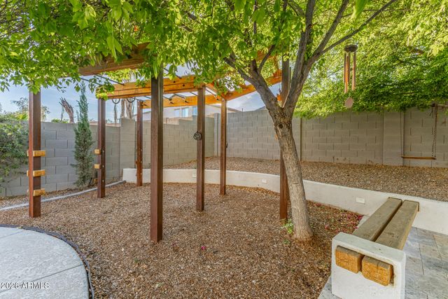 28266 N SHUNDEEN Circle, San Tan Valley, AZ 85143