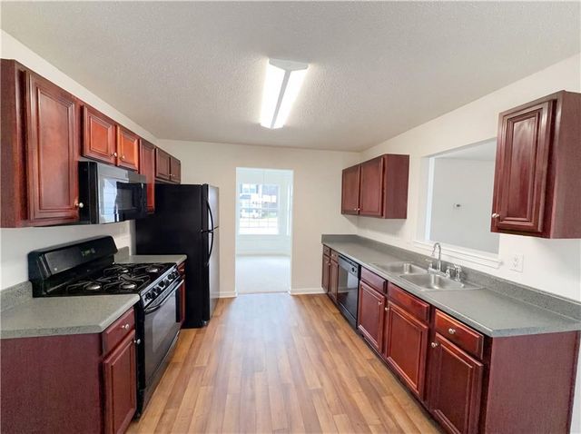 4400 Ivy Fork Drive, Loganville, GA 30052