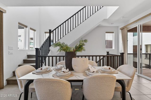 7039 W CORONA Drive, Chandler, AZ 85226