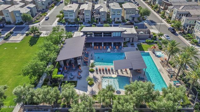 7039 W CORONA Drive, Chandler, AZ 85226