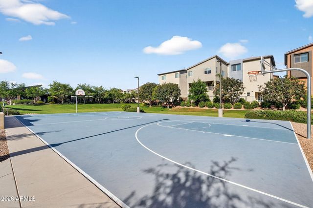 7039 W CORONA Drive, Chandler, AZ 85226