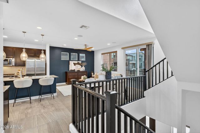 7039 W CORONA Drive, Chandler, AZ 85226