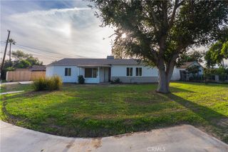 8326 Greenpoint, Riverside, CA 92503