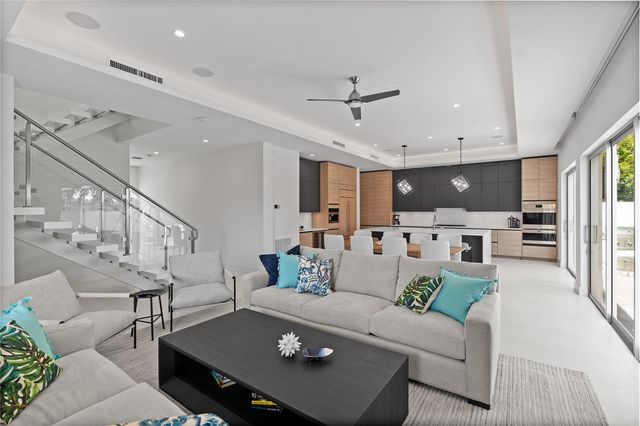 221 Shore Court 221, Lauderdale By The Sea, FL 33308