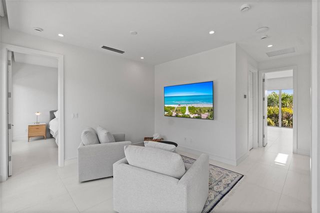 221 Shore Court 221, Lauderdale By The Sea, FL 33308