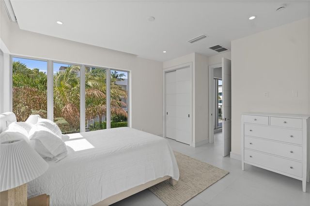 221 Shore Court 221, Lauderdale By The Sea, FL 33308