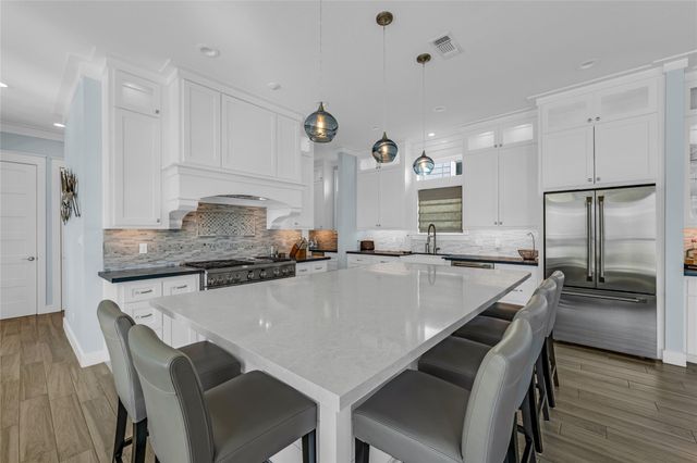 11614 Beachside, Galveston, TX 77554