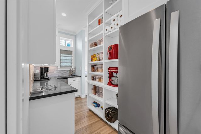 11614 Beachside, Galveston, TX 77554